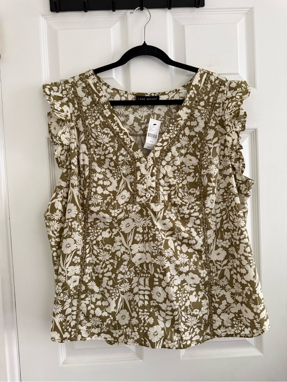 Lane Bryant Olive and White Floral Ruffle V-Neck Tank - 18/20 - New With Tags
